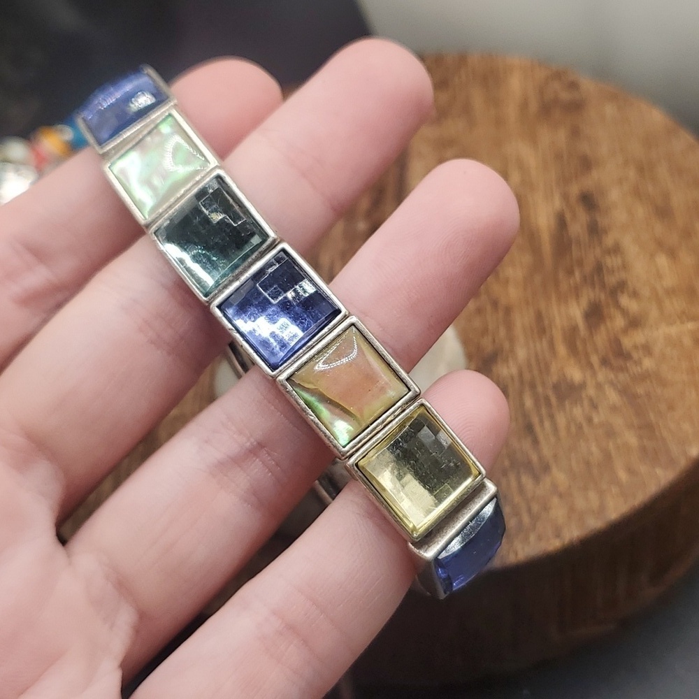 B2902 Moonstone glider‎ bracelet gloss panel stretch